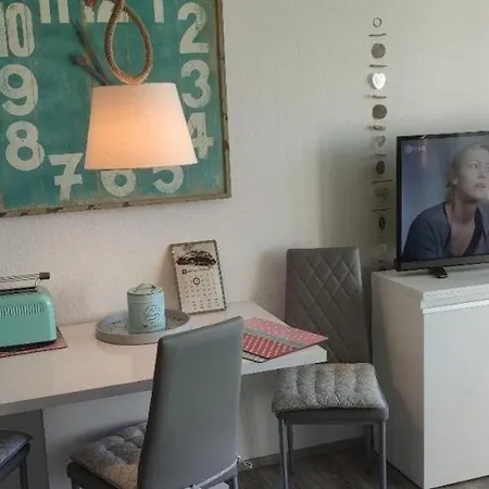 Apartment Cozy Tampen-meerseite- *