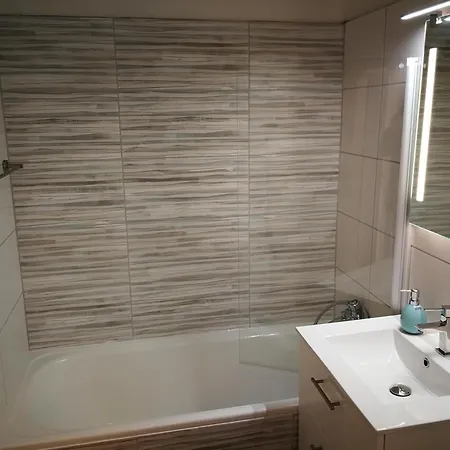 Cozy Tampen-meerseite- * Burgtiefe auf Fehmarn